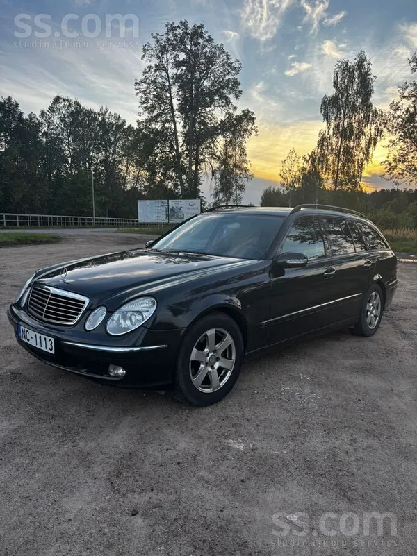 Mercedes Automašīna darba kārtībā, jautājumi pa telefonu. A