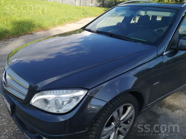 Mercedes C220 - 1