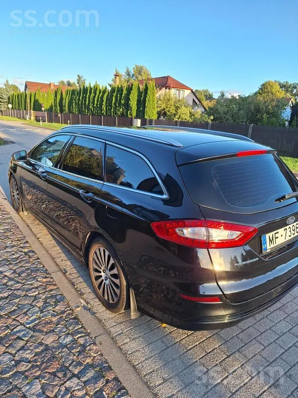 Ford Mondeo - 1