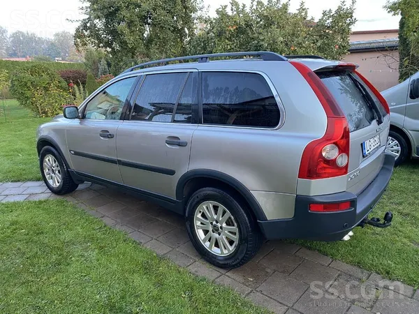 Volvo meklē citus saimniekus. TA vēl 11 mēnešus. Ja gribi iesēsties kā dīvān
