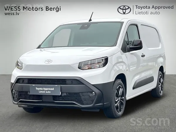 Praktiski jauns Auto. 
Rūpnīcas garantija, bezmaksas palīdzība uz ceļa un i