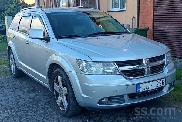 Pārdodu Dodge Journey 2.0 Crd