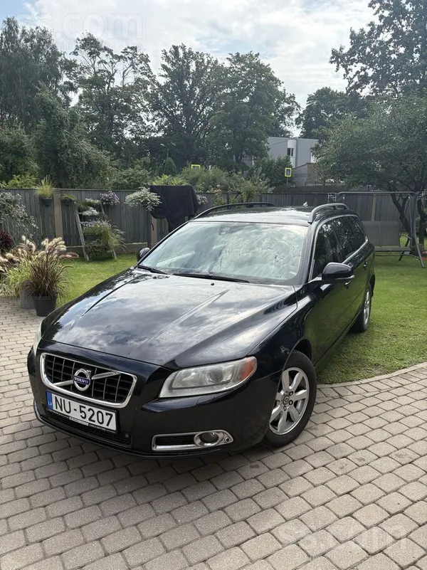 Volvo Volvo V70 120kw/163zs, 5 cilindri, R16 diski, labā