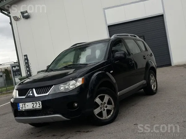 Pārdodu Mitsubishi Outlander4x4 2.0 Di-D, 2007. gada izlaidums, melnā krāsā.
