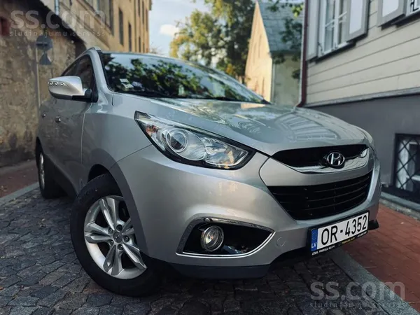 Hyundai ix35 - 1