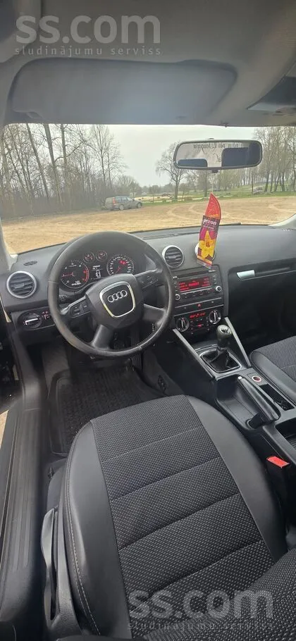 Audi Pārdodu Audi A3 automašīnu labā tehniskā stāvoklī.