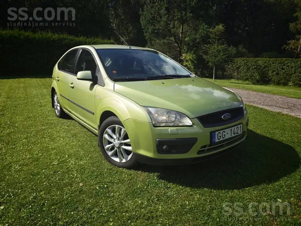 Pārdod koptu un skaisu Ford Focus 1.6 benzīns automāts retā Krāsā. 

Skate l