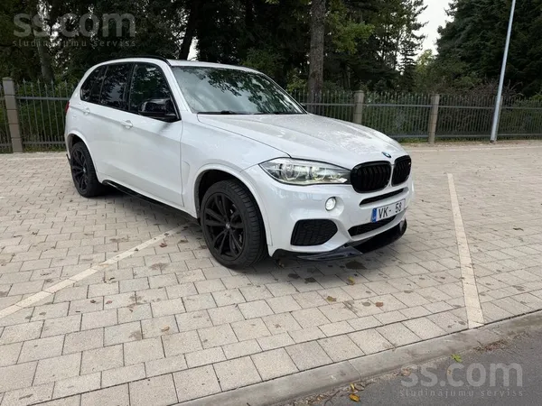 BMW X5 F15 M-Paket / 7 vietas / Harman Kardon / Panorama / 360 

Pārdodu B