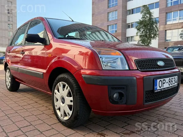 Ford 300eur Pirmā iemaksa. Tikko no vācijas uznomaksu b