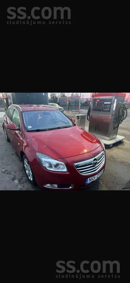 Opel Insignia - 1