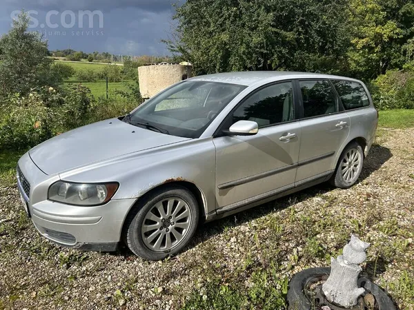 Pārdodu auto. Auto tehniskā labā stāvokli. Sīkāk zvanot.