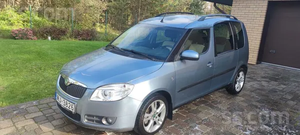 Pārdodu auto Škoda Roomster, zili/pelēka metālika, benzīns/gāze, 1, 6 l dzin