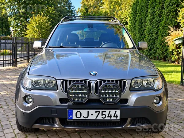 BMW X3 - 1