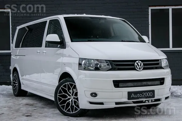 Volkswagen Caravelle 2013, 2.0D dīzelis, Manuāls, Furgons, Balts — Latvijā