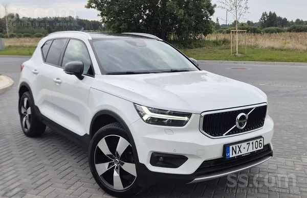 Volvo Volvo Xc40 T3 1.5 benzīns 163 ZS