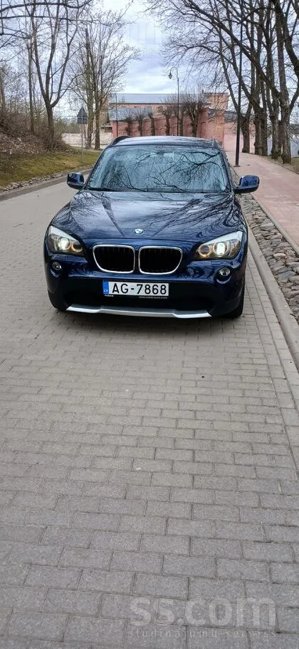 BMW X1
