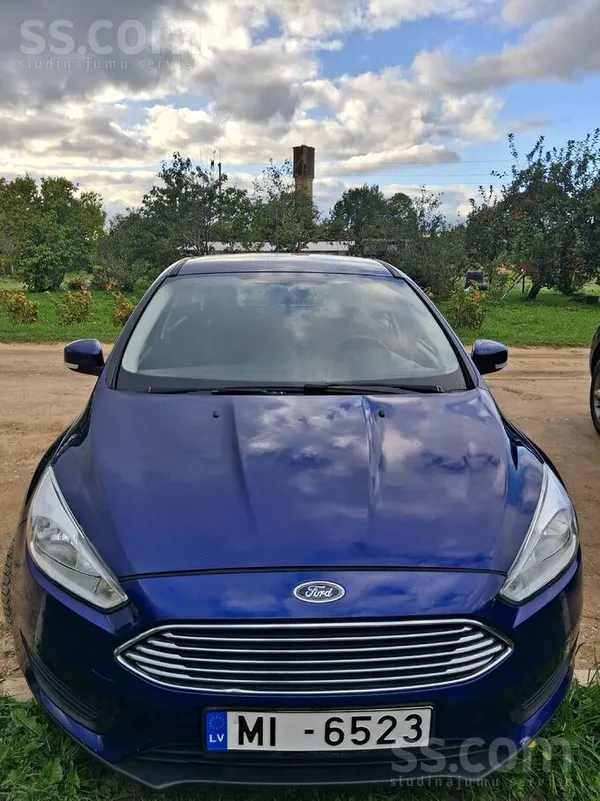 Ford Focus - 1