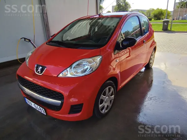 Pārdodu Peugeot 107, 2006. gads, sarkans. 
Ekonomisks un uzticams pilsētas
