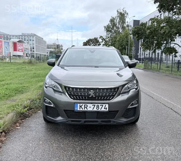 Peugeot Peugeot 3008 1.2 benzīns, 04.2017g. Automats. 