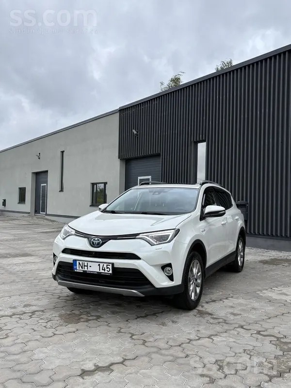 Toyota Rav4, 4X4 Premium +. Automašīna ir ideāla tehniskā