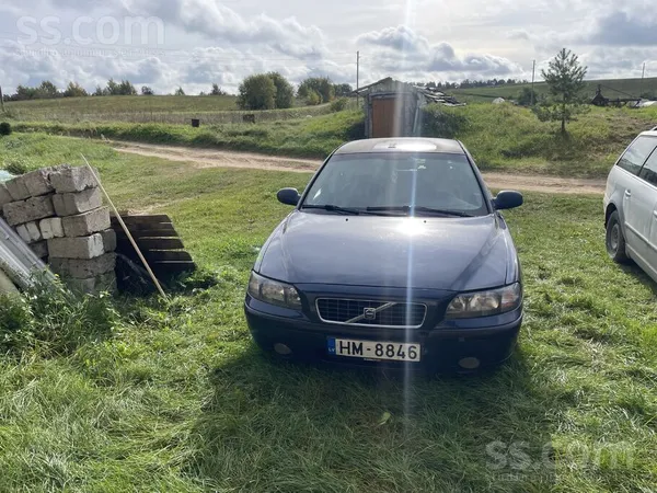 Tiek pārdots sakarīgs auto, tehniski laba stāvokli, pie vizuāla jāpieliek ro