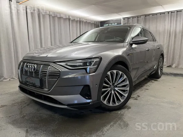 Audi E Tron 55 quattro ar lielo 95 kwh bateriju. 408 zs jauda, pilnpiedziņa,