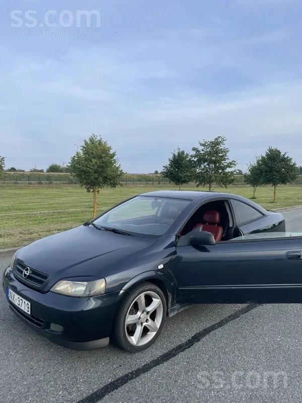 Opel Astra - 1