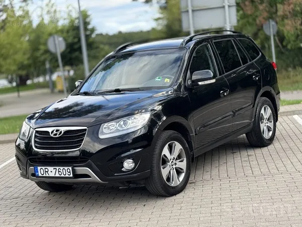 Hyundai Santa FE - 1