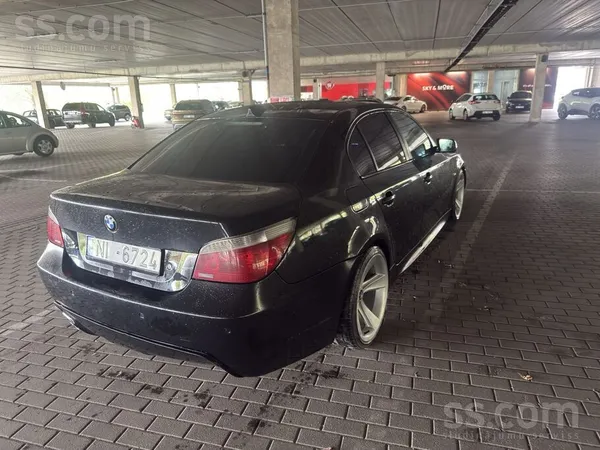 BMW 530 - 1