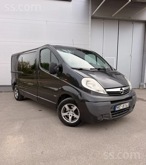 Opel Pārdodu Opel Vivaro. 