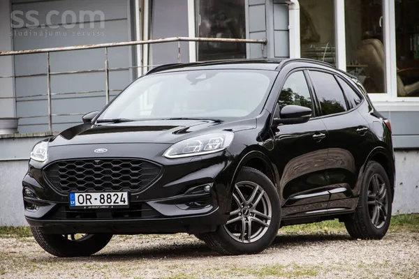 Ford Kuga - 1