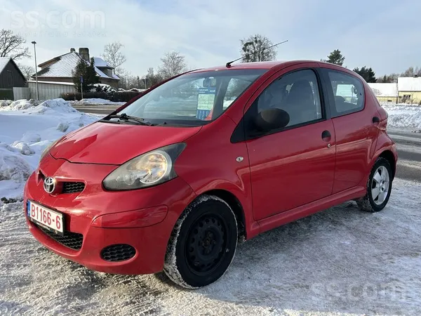Toyota Pārdod Toyota Aygo 1.0