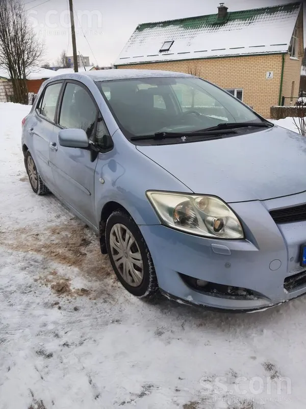 Toyota Auris