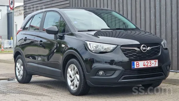 Bez nobraukuma pa Latviju, no Francijas, 
Auto bez bojājumiem un skrāpējumi