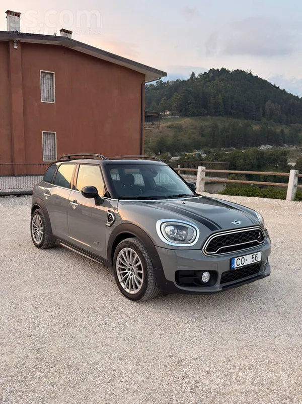 Mini Countryman S all4 2.0 Turbo 192 ZS. Ļoti labā stāvoklī. 
Ievests no Vā