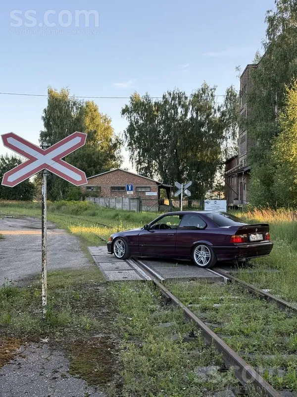 Intrešu maiņas dēļ pardodās žurka. 
Ir uzliktas koilas, iebuvēta, paslēpta