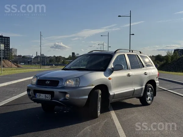 Hyundai Santa FE - 1