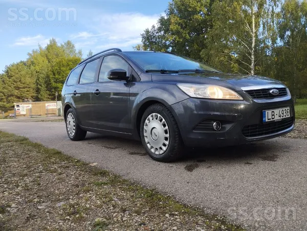 Ford Focus - 1