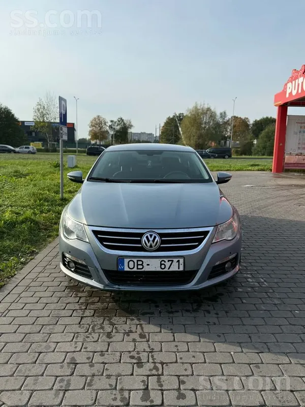 Wolkswagen Passat CC
2.0Tfsi 147kw ar 6 ātrumu mehānisko pārnesumkārbu.