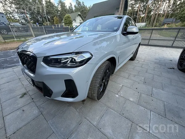 BMW Pārdod BMW X4 xDrive30i, 185kw, krāsa Brooklyn gre