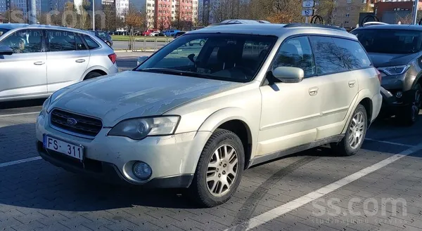 Subaru Pārdodu vai mainu savu ikdienas auto. Par īpašu ce