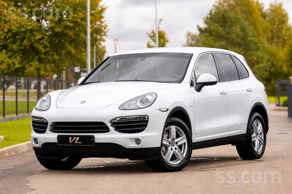 Pārdod Porsche Cayenne Hibrid 2013.gads, Tikko no Japānas ideālā stāvoklī ar