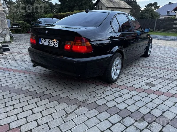 BMW 320 - 1