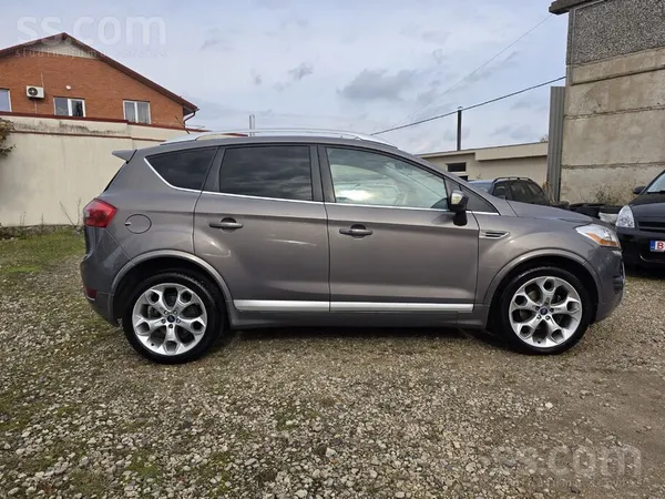 A/m no Francijas, Ford Kuga, 4X4, 2.0 Tdci , dīzelis, 120 kW/ 163 z. s. , au