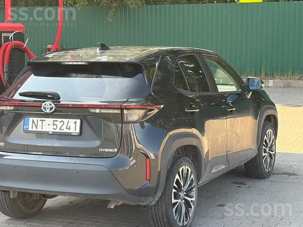 Toyota Pārdod Toyota Yaris Cross Adventure komplektācija.