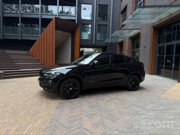 BMW X6 - 1