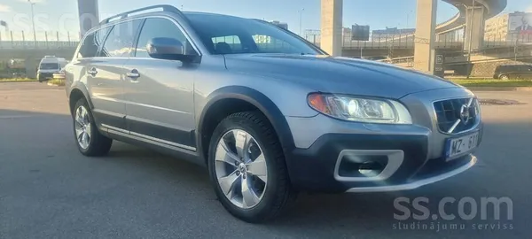 Volvo XC 70 - 1
