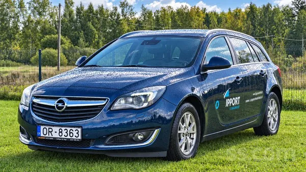Pārdod tikko ievestu, Opel Insignia Sports Tourer SW ar ekonomisku 2.0D dzin