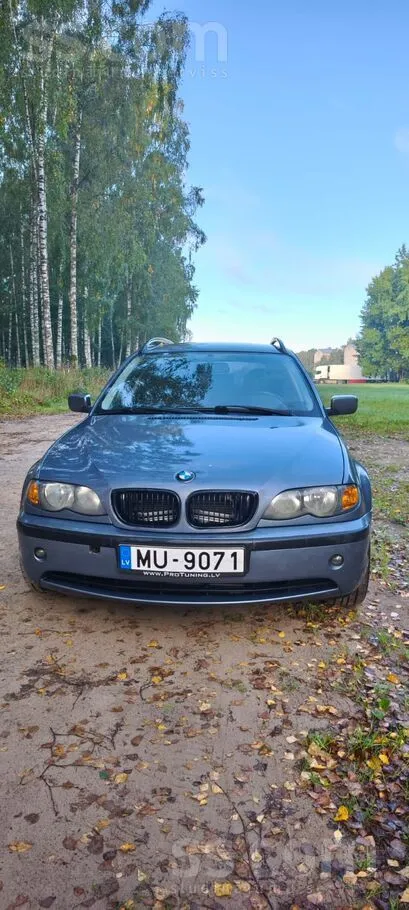 BMW 320 - 1