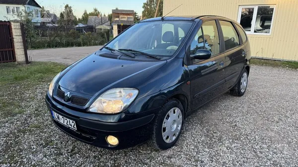 Renault Labā teh. stāvoklī. Pārdodu vai mainu pret lētāku 